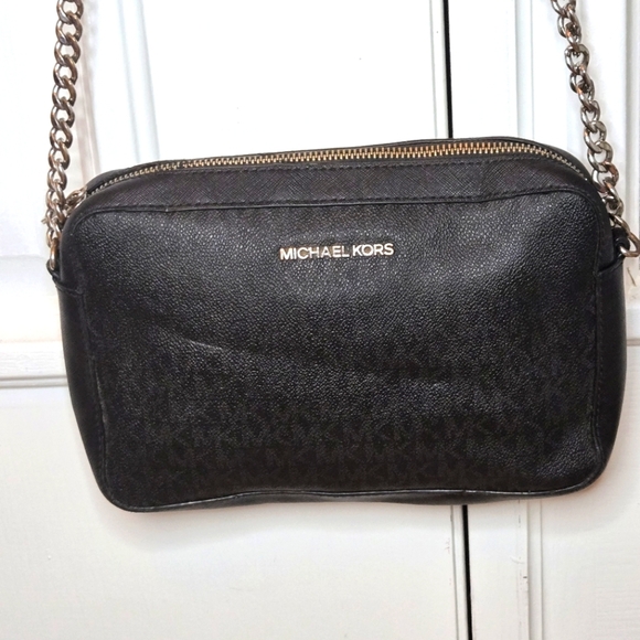 Michael Kors Handbags - MICHAEL KORS JET SET EW BLACK SAFFIANO LEATHER  PURSE CROSSBODY BAG